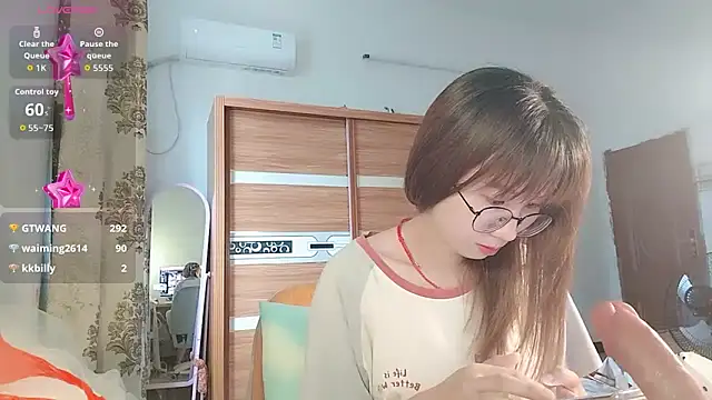 Lili_666's Live XXX Chat