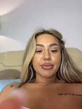 BarbieDoll13n Live XXX chat