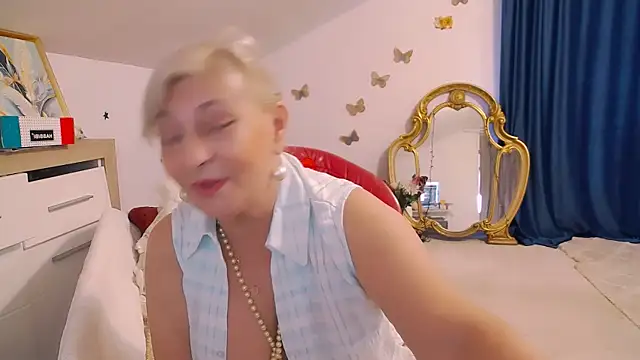 Онлайн чат XXX HypnotikCate