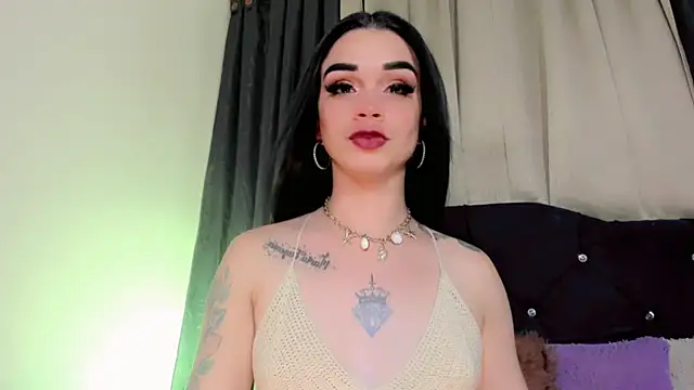 lesly_xx élő XXX-chatje