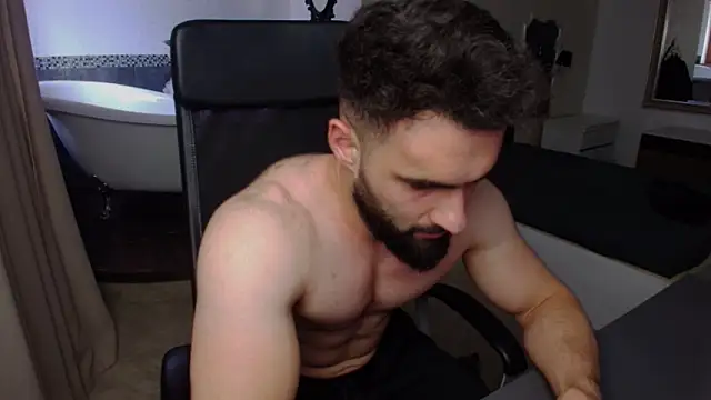 XXX chat uživo modela MicahLane