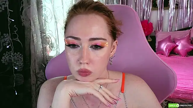 TinaBrook Chat XXX in diretta