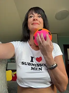 Živý XXX chat CherryCherry03