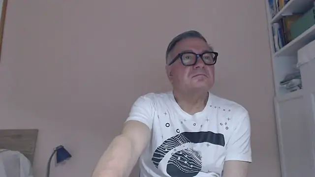 YOU6me Live XXX-Chat