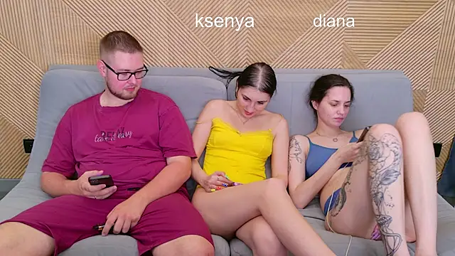 Ksenny 即時 XXX 聊天