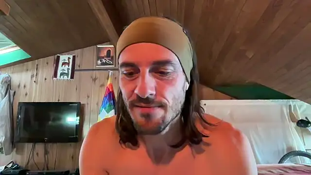 Ashtonblackwoodn Webbikameraesitys