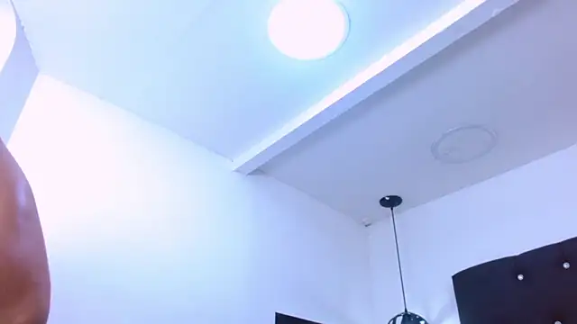 Dannesh_ 现场XXX聊天