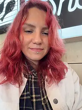 -Straycat-'s Live XXX Chat