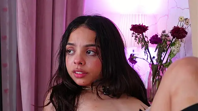 BambiRoses Chat XXX in diretta