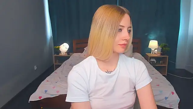 Chat +18 de DeniseMekus ao vivo
