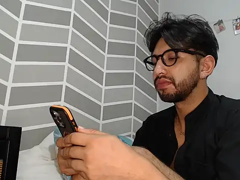 Chat XXX Live thomass1018