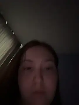 VIKIWITHMAX's Webcam Show