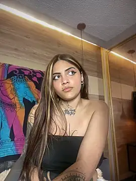 Czat XXX na żywo – Cori_Paige