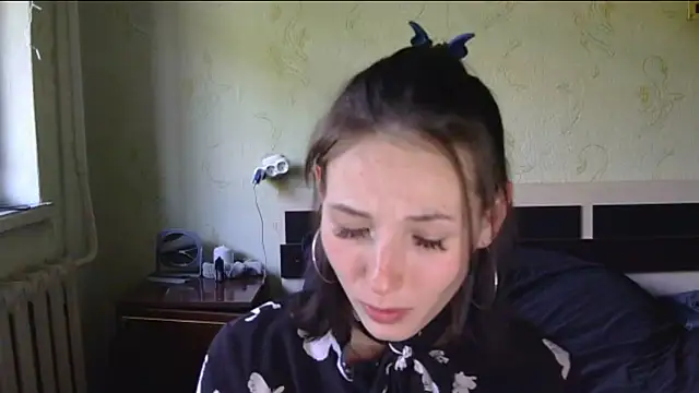 צ'אט XXX בשידור חי של AcinarAlien