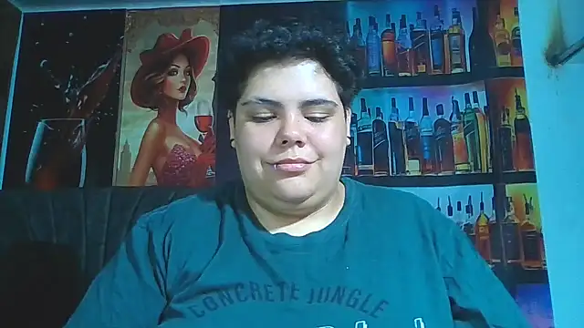 Hailey_Curvy Chat XXX in diretta