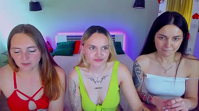 MagicEyess Live XXX Chat