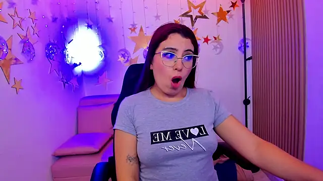allison_mc Adlı Modelin Canlı XXX Sohbeti