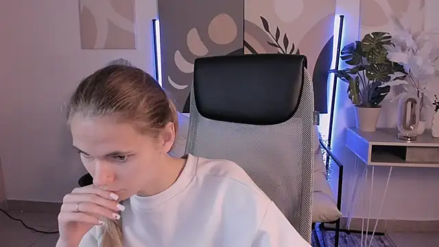 effyfetcher's Live XXX Chat