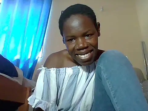 Chat XXX ao vivo de Blacksexyqueen24