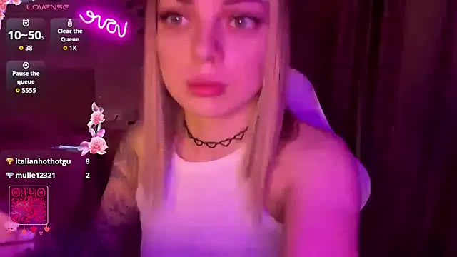 Živý XXX chat CandyRass