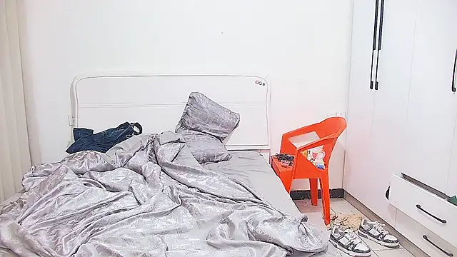 Chocolates-001n Live XXX chat