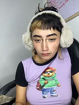 baby_akuma's Live XXX Chat