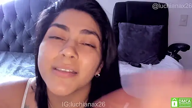 lucy26_'s Live XXX Chat