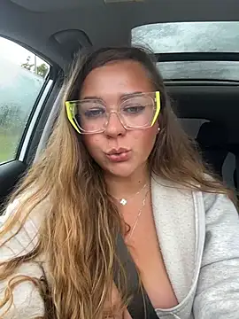 Chat XXX en directo de AurorHarris
