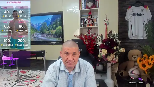 SpartacusDaddy48 Chat XXX live