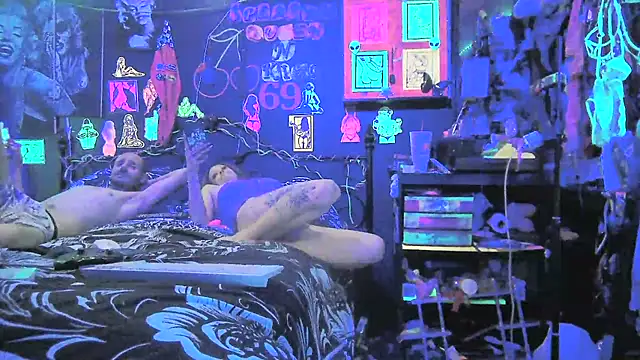Splash_Queen420 élő XXX-chatje