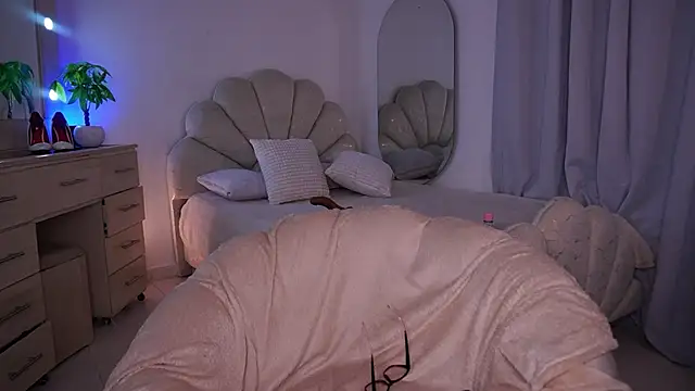 Chatroom XXX en direct de Alondrasparrow2