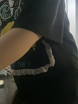 Chat +18 de Ivy_Trix2 ao vivo