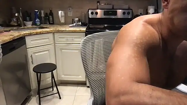 BigGuyMuscle Live XXX-Chat