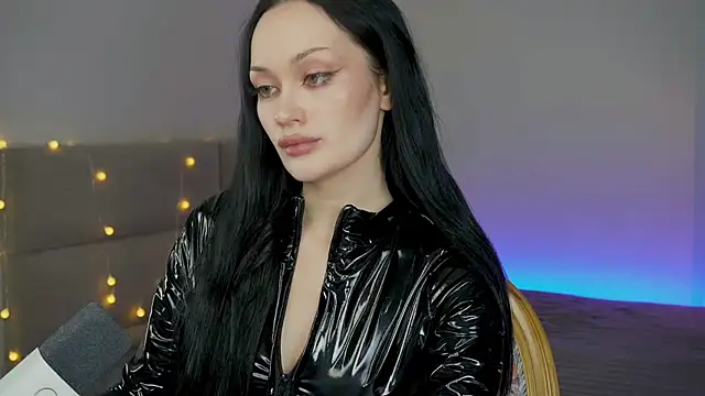 QueenAliss Live XXX-Chat