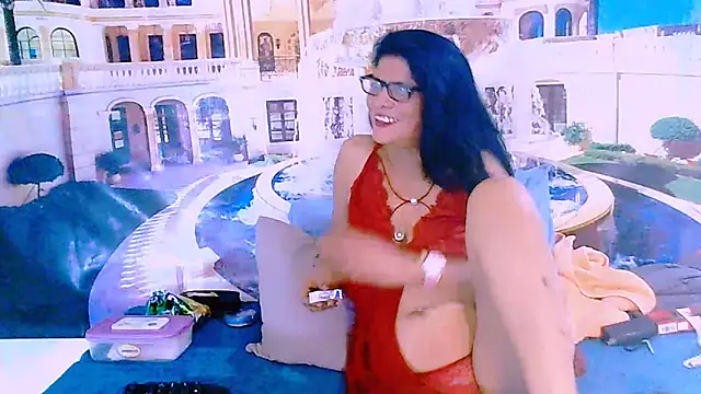 IndianAllure's Live XXX Chat