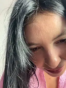 Chat +18 de Miel_rousse ao vivo