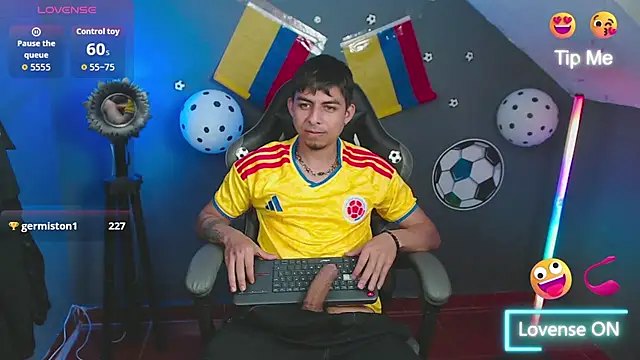 ALPHA_LATINO 现场XXX聊天