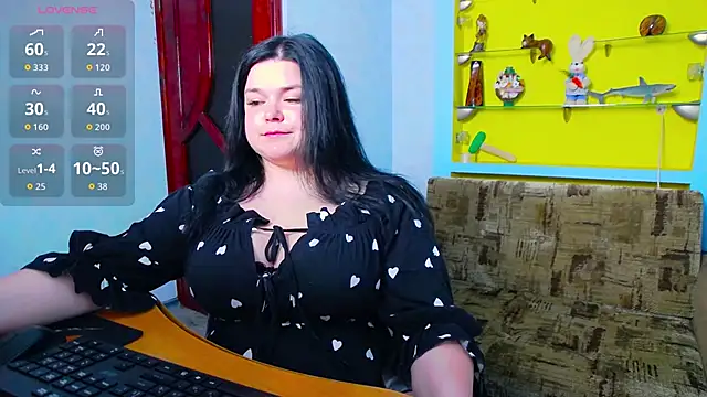 Linasexy777: онлайн-секс-чат