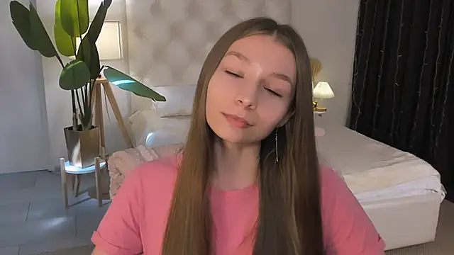 JulieDaniel Chat XXX in diretta