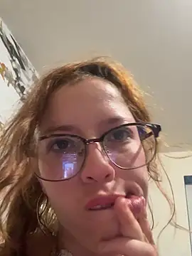 lyra-marco Live XXX-chat