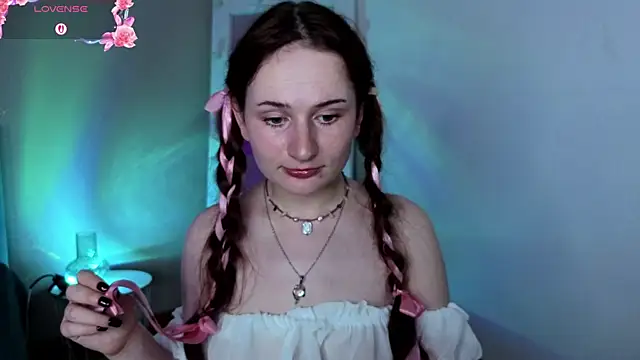 Czat XXX na żywo – L1ittle_kitty_