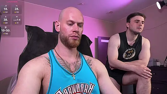 צ'אט XXX בשידור חי של FireBeard_