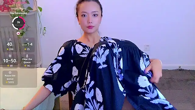 yufenna Adlı Modelin Canlı XXX Sohbeti
