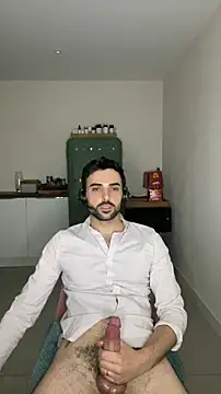 eauminerale Adlı Modelin Canlı XXX Sohbeti