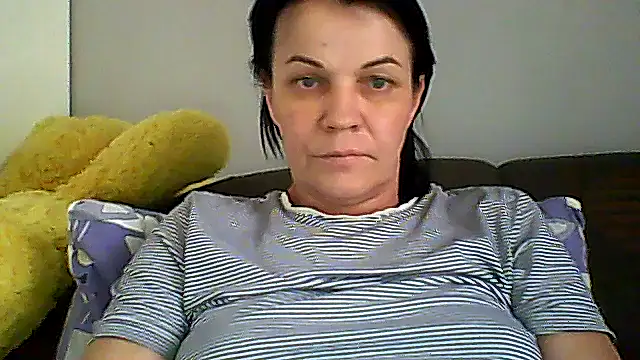 Chatroom XXX en direct de BagiraLovaXXL