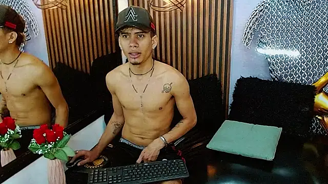 Skinny_cute_Alyer Chat XXX in diretta