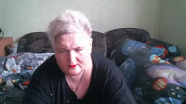צ'אט XXX בשידור חי של Lana555