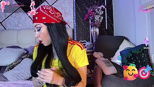 EvelinaGreyのライブXXXチャット