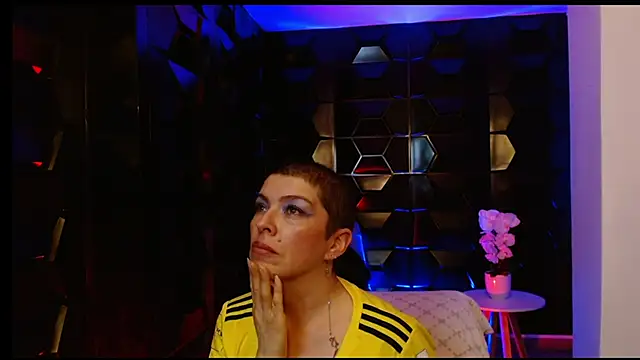 Sauvage_lilith – Live XXX-chat