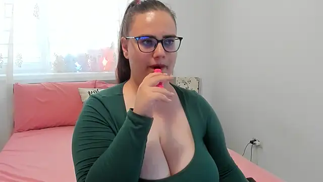 Živý XXX chat amiravyxen